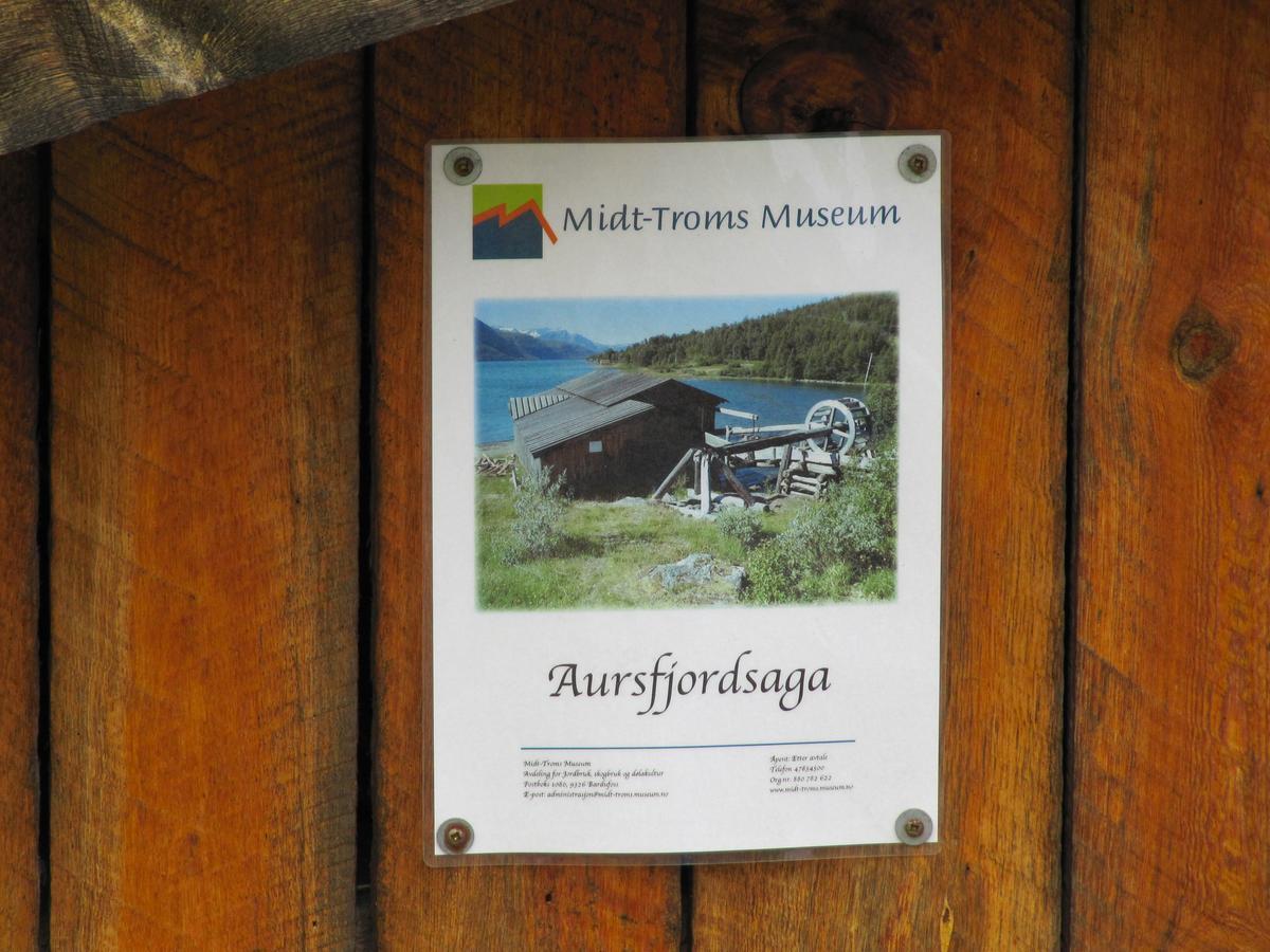 Malangen Lodge Mestervik Екстериор снимка